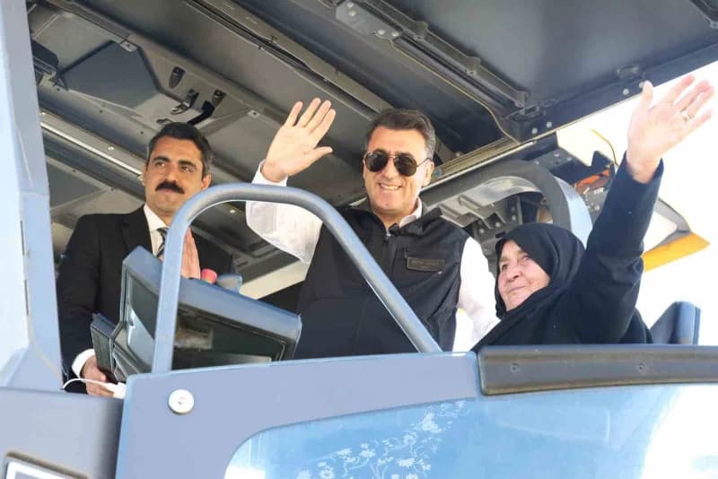 Tunceli’de 120 kilometrelik Sıcak asfalt hedefi tamamlandı, yıl sonu hedefi 140 kilometreye çıkarıld