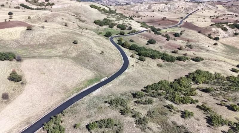 Tunceli’de 120 kilometrelik Sıcak asfalt hedefi tamamlandı, yıl sonu hedefi 140 kilometreye çıkarıld