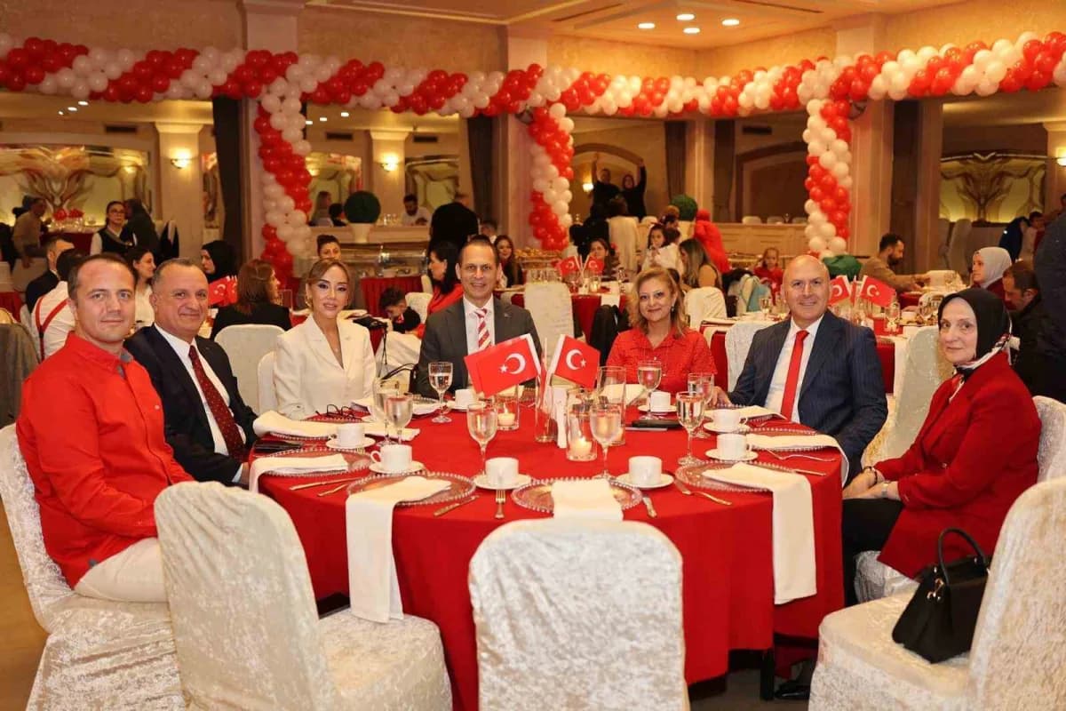 Trabzon’da gerçekleştirilen organizasyon, tüp bebek tedavisi sürecinden geçen aileleri ve çocukların