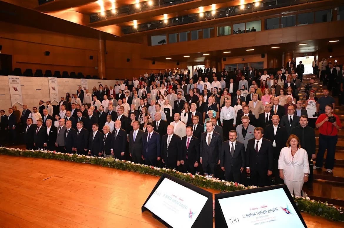 Turizmde büyümenin formülü Bursa’da konuşuldu: "Altyapı yoksa Turizm de olmuyor"