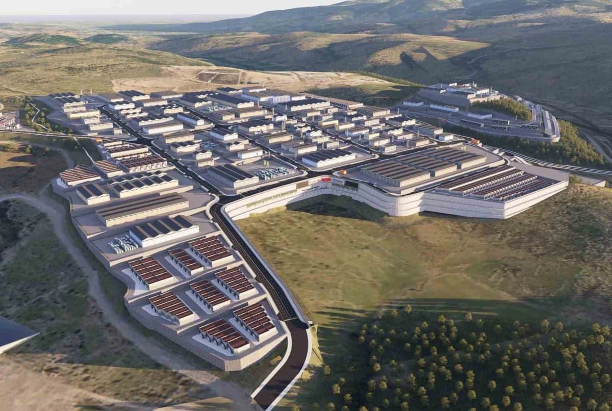 Manisa Muradiye Organize Sanayi Bölgesi’nin (OSB) Uzunburun Genişleme Alanı’nda yeni bir yatırım daha hayata geçiriliyor