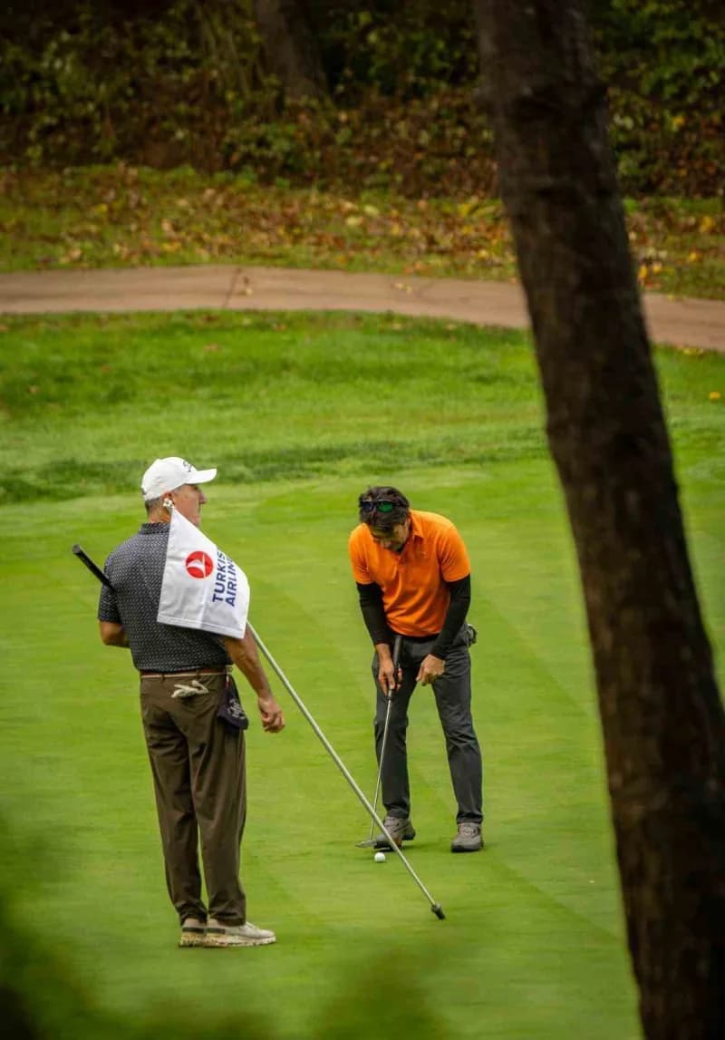 Türk Hava Yolları tarafından Kemer Golf & Country Club'da amatör golfçülere yönelik Turkish Airlines
