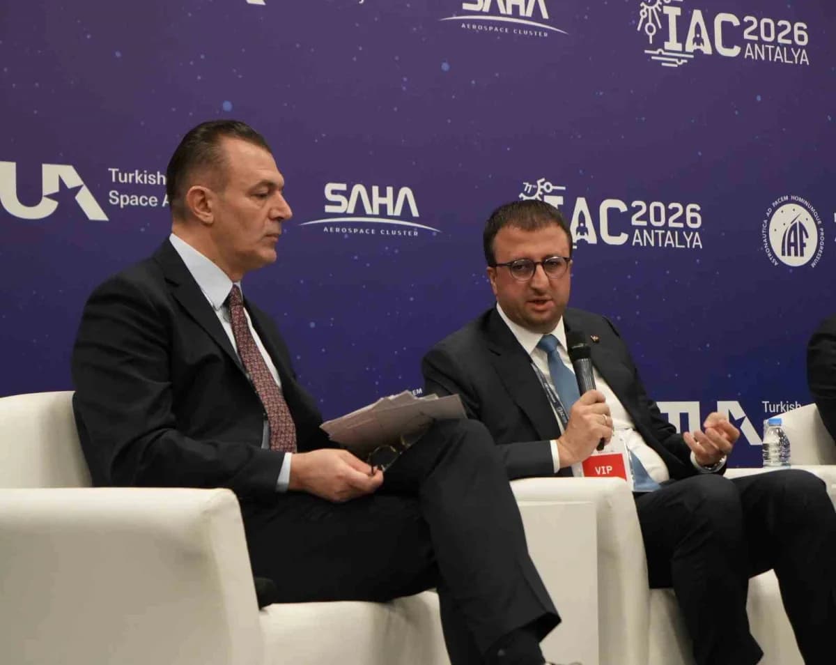 Antalya'da gerçekleştirilen 77. Uluslararası UZAY Kongresi (IAC 2026) kapsamında "Çağlar Arasında Köprü:ipek Yolu Astron