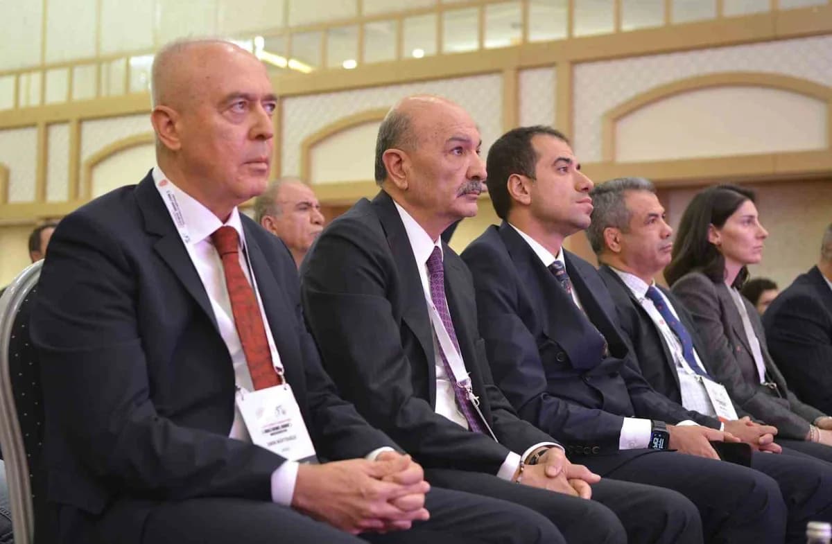 Türkiye Bisiklet Federasyonu yönetimi, Mali kurulda delegelerin oylarıyla güven tazeledi.
