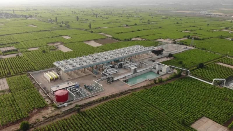 Ekim ayı itibarıyla Jeotermal kaynaklı elektrik enerjisi Kurulu gücü bin 800 Megavat’a (MW) ulaşan Türkiye, buna ek olar