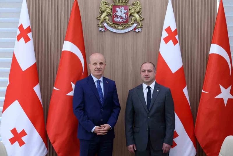 Yükseköğretim Kurulu Başkanı Erol Özvar'ın Gürcistan'a gerçekleştirdiği resmi ziyarette, Türkiye ile