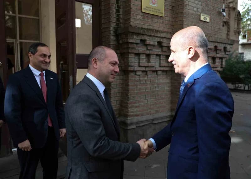 Yükseköğretim Kurulu Başkanı Erol Özvar'ın Gürcistan'a gerçekleştirdiği resmi ziyarette, Türkiye ile