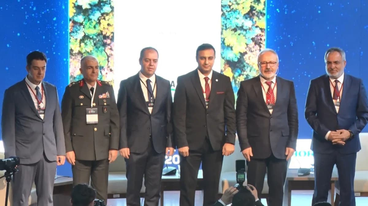 Hidrojen teknolojilerinin geleceğini şekillendiren Türkiye Hidrojen Zirvesi, ilk kez Ankara'da gerçe