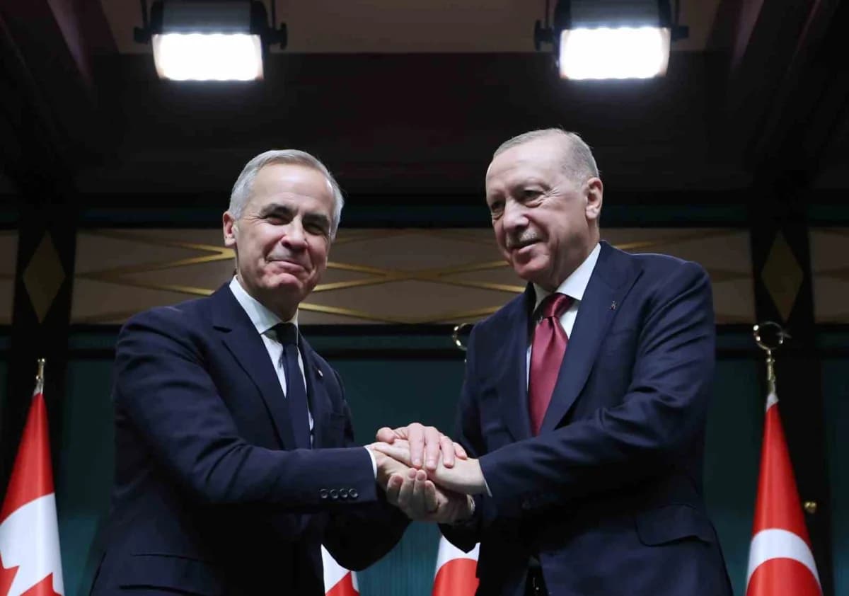 Cumhurbaşkanı Erdoğan ve Kanada Başbakanı Mark Carney Cumhurbaşkanlığı Külliyesi'nde görüşme yaparke