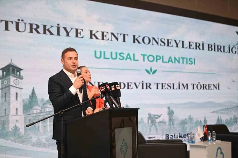 Balıkesir Büyükşehir Belediye Başkanı Ahmet Akın