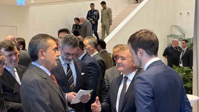 Milli Eğitim Bakanı Yusuf Tekin Macaristan Milli Günü resepsiyonunda konuşma yapıyor