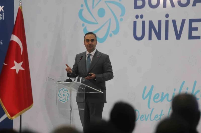 Bakan Kacır; "2027 yılının ilk aylarında Türkiye'nin kendi imkanlarıyla geliştirdiği hibrit roket mo