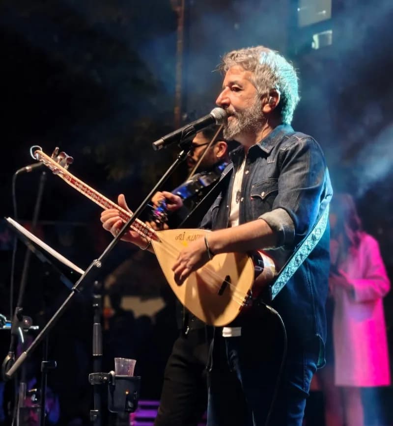 Denizli’nin Güney ilçesi, müzik ve coşku dolu bir geceye ev sahipliği yaptı. Ülkü Ocakları Eğitim ve Kültür Vakfı Güney