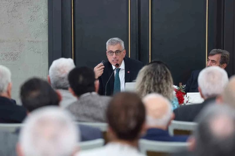 Sağlık Bakanı Kemal Memişoğlu, bugün Türk Parlamenterler Birliği Programı’na katıldı. Bakan Memişoğl