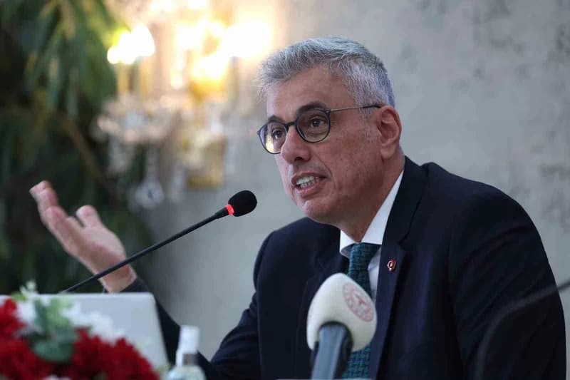 Sağlık Bakanı Kemal Memişoğlu, bugün Türk Parlamenterler Birliği Programı’na katıldı. Bakan Memişoğl