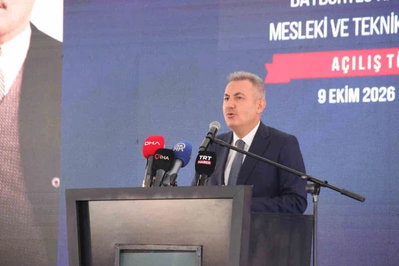 İzmir Valisi Süleyman Elban