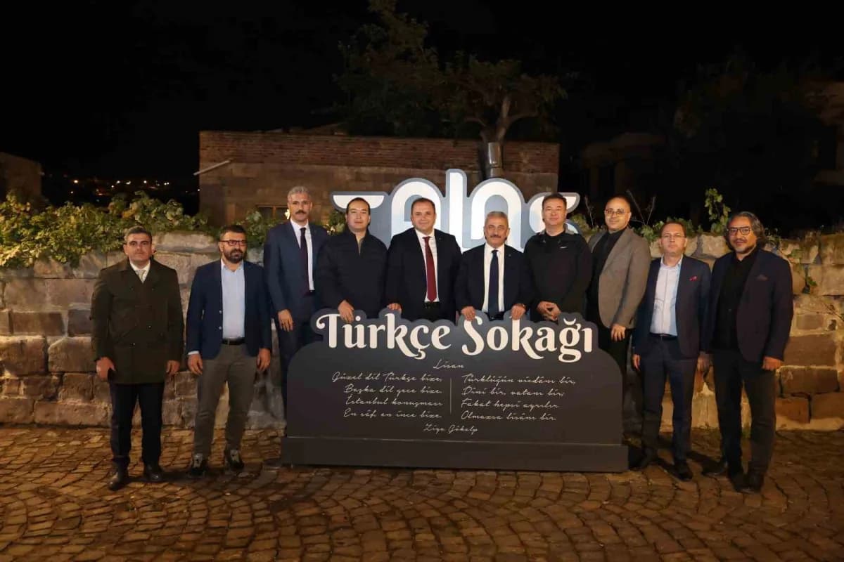 Kayseri’de gerçekleştirilen TÜRKSOY 7. Kıdemli Memurlar Toplantısı kapsamında Talas’a gelen TÜRKSOY Genel Sekreter Yardı