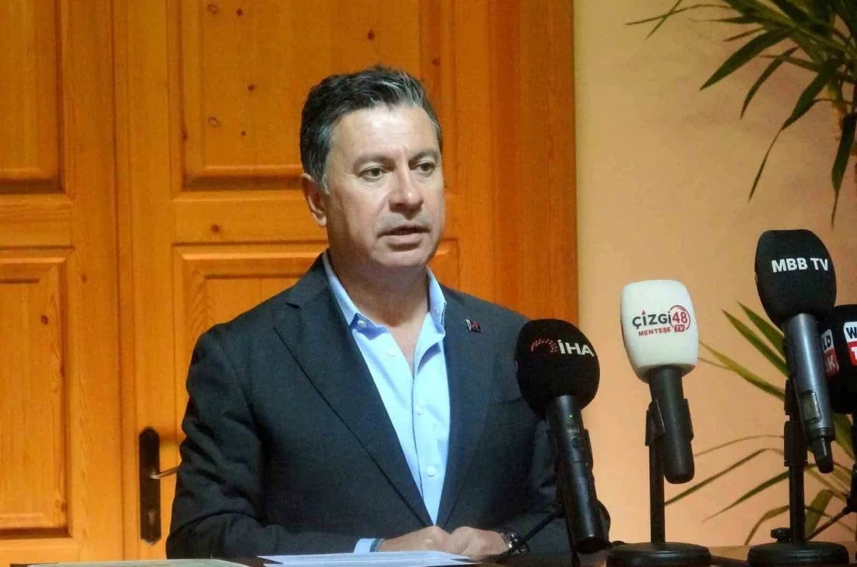 Muğla Büyükşehir Belediye Başkanı Ahmet Aras