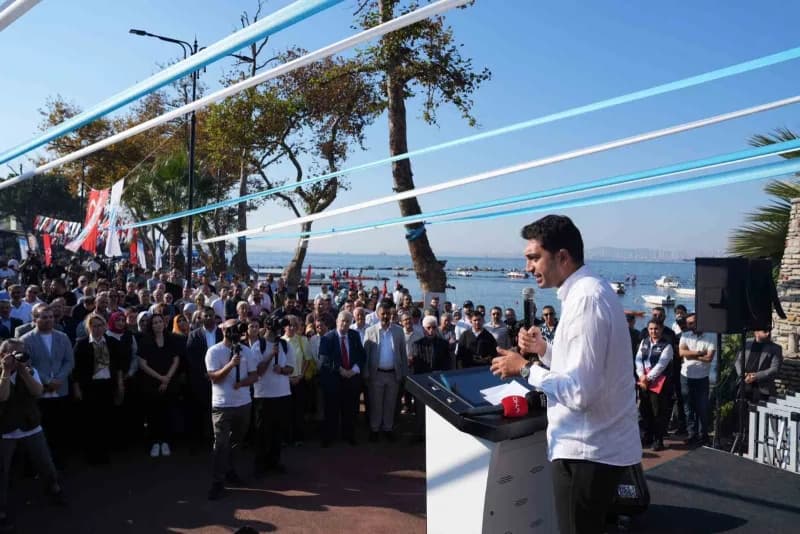 Tuzla Belediye Başkanı Eren Ali Bingöl konuşma yaptı