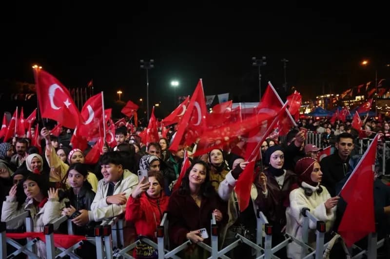 Tuzla Belediye Başkanı Av. Eren Ali Bingöl, Cumhuriyet’in özgür, eşit ve çağdaş bir toplum olma irad