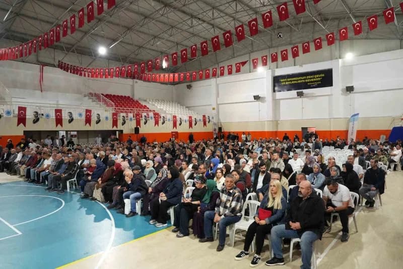 Tuzla Belediye Başkanı Av. Eren Ali Bingöl, Mimar Sinan Mahallesi'nde yaklaşık 60 yıldır çözüme kavuşmayı bekleyen 726 p