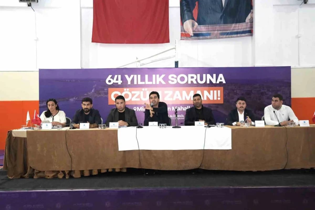 Tuzla Mimar Sinan Mahallesi’nde 726 parsel sorunu için belediye ve bakanlık yetkililerinin toplantısı