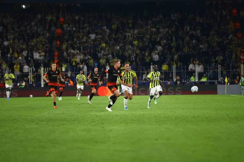 UEFA Şampiyonlar Ligi’nin 3. Haftasında Fenerbahçe, evinde Çekya temsilcisi Slavia Prag ile karşılaş