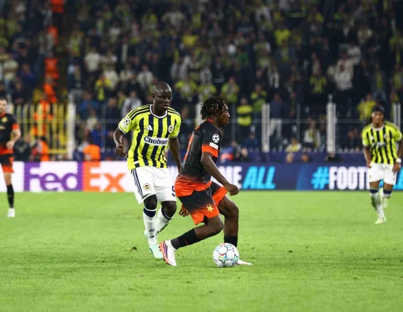 UEFA Şampiyonlar Ligi’nin 3. Haftasında Fenerbahçe, evinde Çekya temsilcisi Slavia Prag ile karşılaş