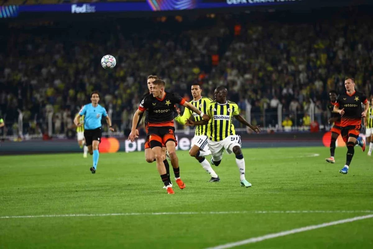 UEFA Şampiyonlar Ligi’nin 3. Haftasında Fenerbahçe, evinde Çekya temsilcisi Slavia Prag ile karşılaş