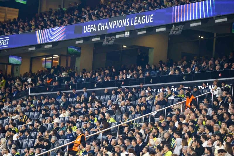 UEFA Şampiyonlar Ligi’nin 3. Haftasında Fenerbahçe, evinde Çekya temsilcisi Slavia Prag ile karşılaş