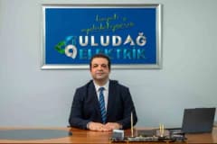 Uludağ Elektrik faturası pembe renkte, meme kanseri farkındalığı mesajı içeriyor