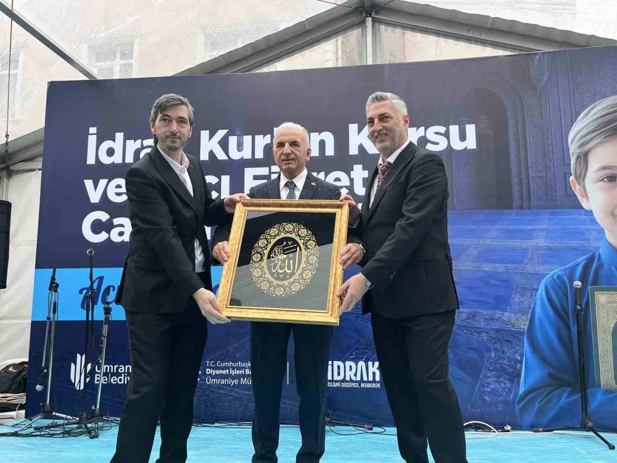 Canbaz ailesi üyeleri ve İsmet Yıldırım