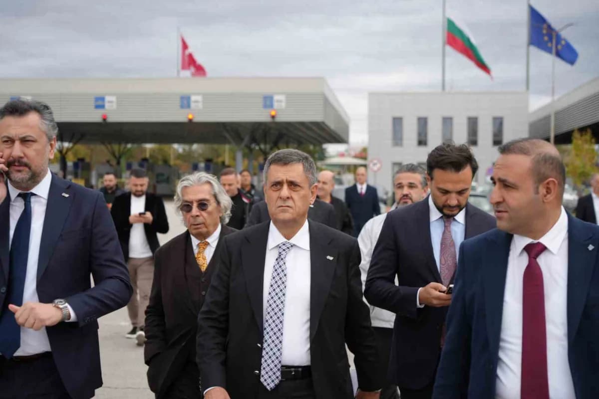 UND Başkanı Aras’tan Avrupa’ya çağrı: TIR şoförlerinin Schengen vize sorununa çözüm istedi