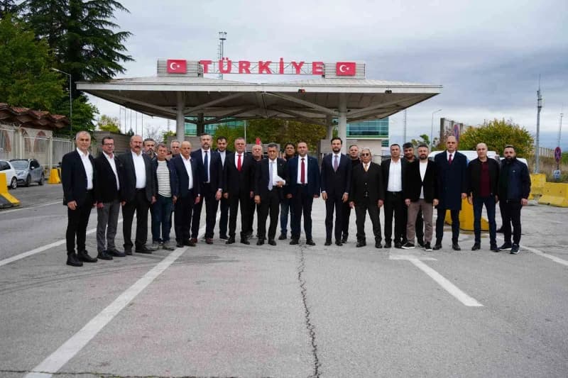 UND Başkanı Aras’tan Avrupa’ya çağrı: TIR şoförlerinin Schengen vize sorununa çözüm istedi