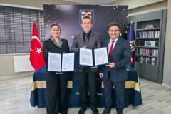 Süheyla Sıtkı Alp Özel Fen ve Anadolu Lisesi ile Hudson Global Scholars arasında imza töreni