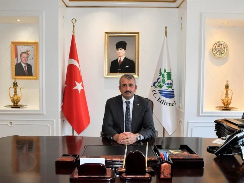 Edirne Valisi Yunus Sezer