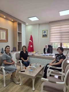 VİMEP Erzurum ekibi Erzurum Vali Yardımcısı Didem Dinç Özay ile görüşme yaparken