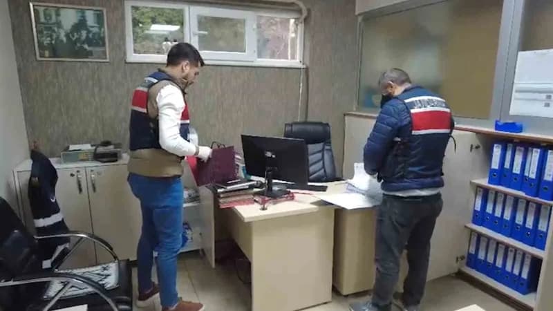 Yahşihan belediyesinde Jandarma arama yaptı