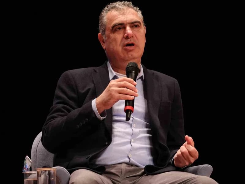 Prof. Dr. Adnan Boyacı, Eskişehir’de düzenlenen "Okula Veriyle Bakmak" etkinliğinde Öğrenci ve akademisyenlerle buluşara