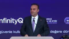 Sanayi ve Teknoloji Bakanı Mehmet Fatih Kacır, Bahçeşehir Üniversitesi'nde yapay zeka sempozyumunda