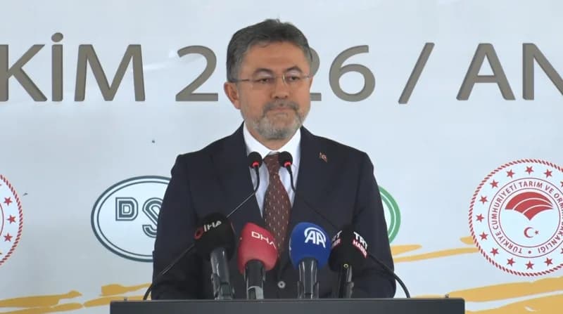 Tarım ve Orman Bakanı İbrahim Yumaklı, "Önümüzdeki yıl ise inşallah 11 ilde 22 bin hektarlık alanda yapay zeka destekli