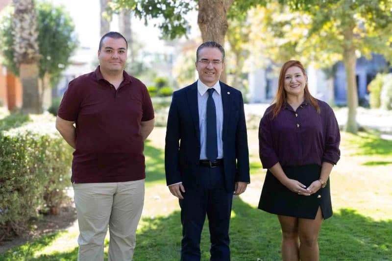 Yaşar Üniversitesi akademisyenleri sürdürülebilir lojistik çalışmasıyla uluslararası ödül aldı