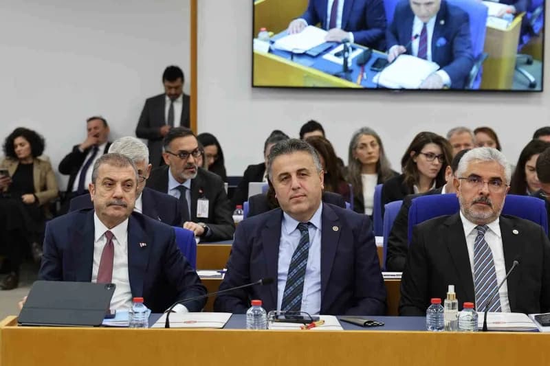 Kamuoyunda 'Fon Düzenlemesi' olarak bilinen 'Tasfiyesine Karar Verilen Bazı Yatırım Fonları Hakkında Kanun Teklifi' TBMM
