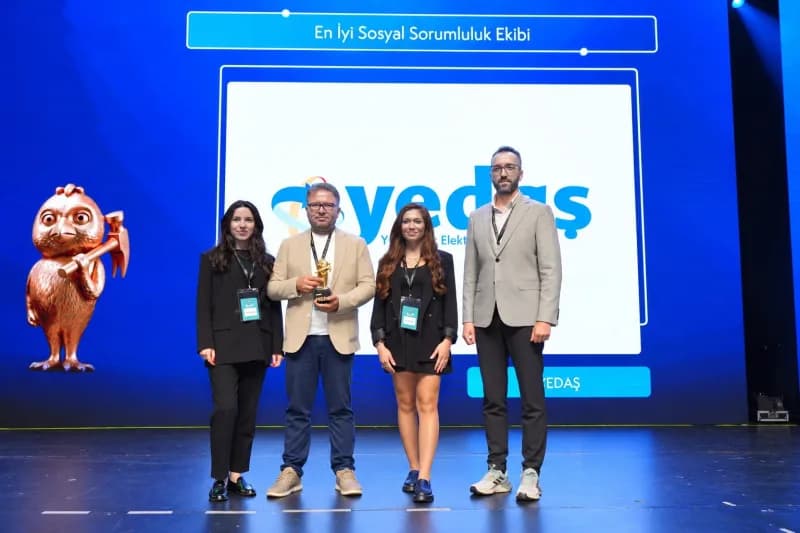 YEDAŞ sosyal sorumluluk projeleri kapsamında ödül töreninde iki ödül aldı