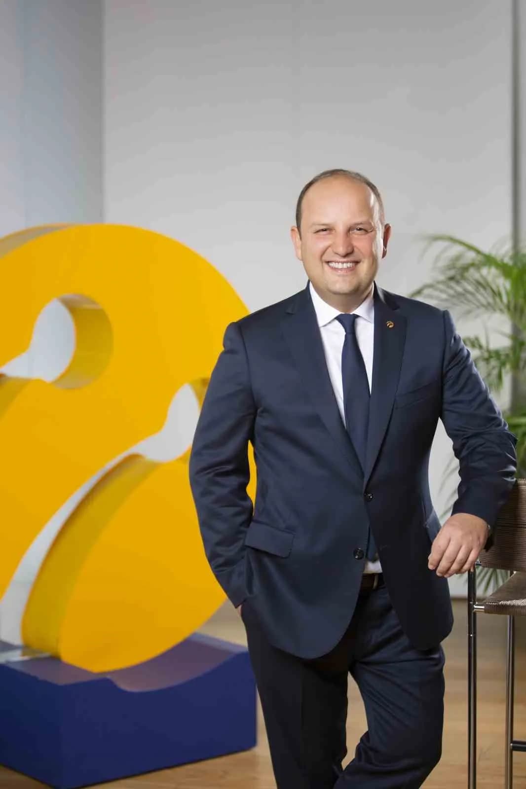 TÜBİTAK ve Turkcell iş birliğiyle geliştirilen yerli 6G akıllı yüzey teknolojilerinin saha testinden görüntü
