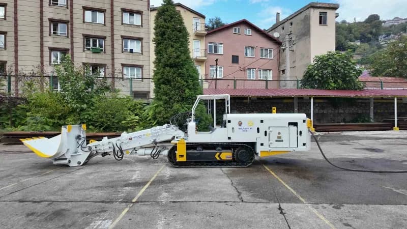 Yaklaşık 200 bin dolarlık maliyetle ortaya çıkarılan ilk prototipin, yurt dışından 500 bin dolara it