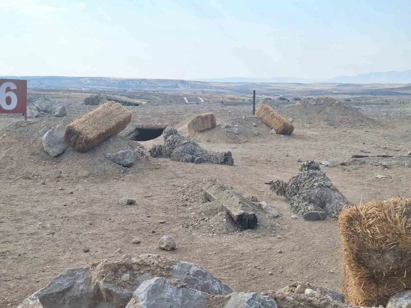 Ankara'nın Polatlı ilçesinde gerçekleştirilen Ateş Serbest-2026 Tatbikatı'nda keskin nişancı tüfekleri ve PANTER obüsler