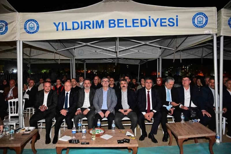 Yıldırım Belediyesi ve Bal-Göç iş birliğiyle düzenlenen 4’üncü Geleneksel Yıldırım Balkan Panayırı renkli görüntülere sa