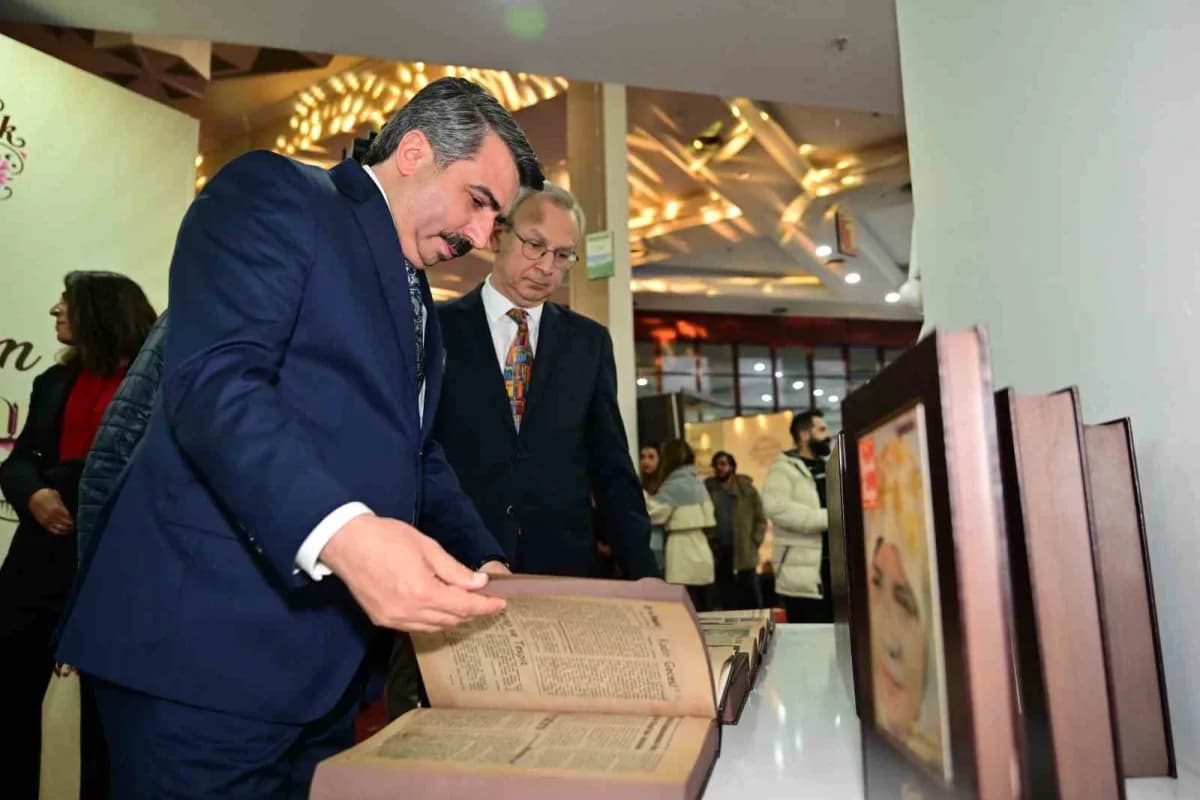 Yıldırım Belediyesi, 2026-2027 Kültür Sanat Sezonu’nu ‘hoşça Bak Zatına’ temasıyla açtı. İnsanın kendi değerini tanıması