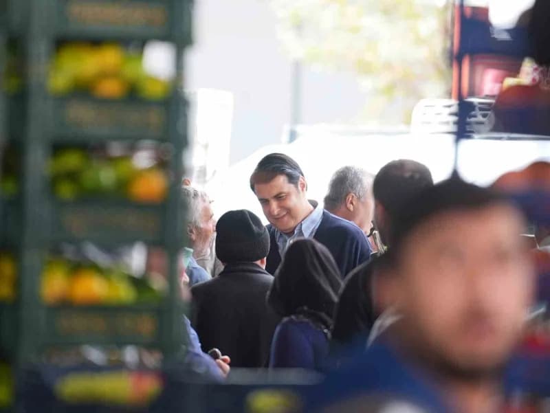 Şehitkamil Belediye Başkanı Umut Yılmaz, mahalle ziyaretleri kapsamında Pirsultan ve Özgürlük Mahall